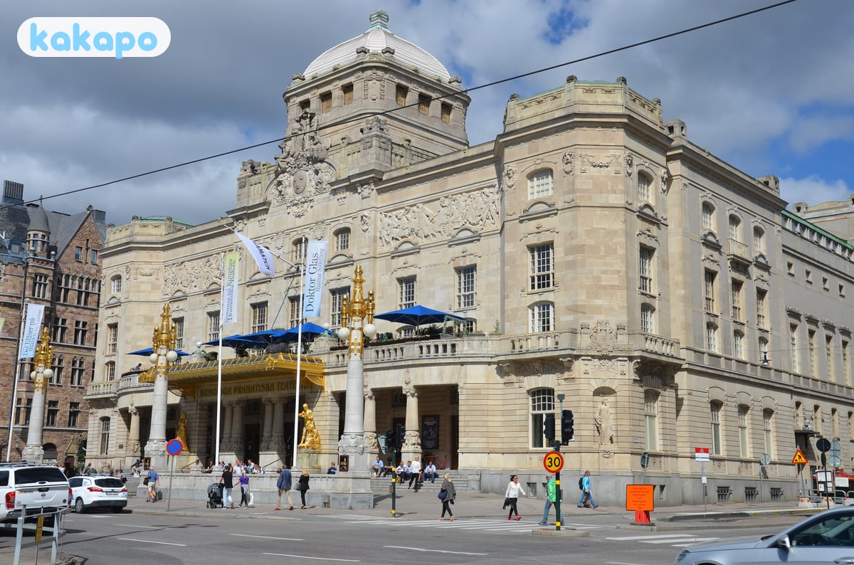 Geld und kleine Dinge in Stockholm, Schweden — Kakapo Reisesicherheits-Leitfaden
