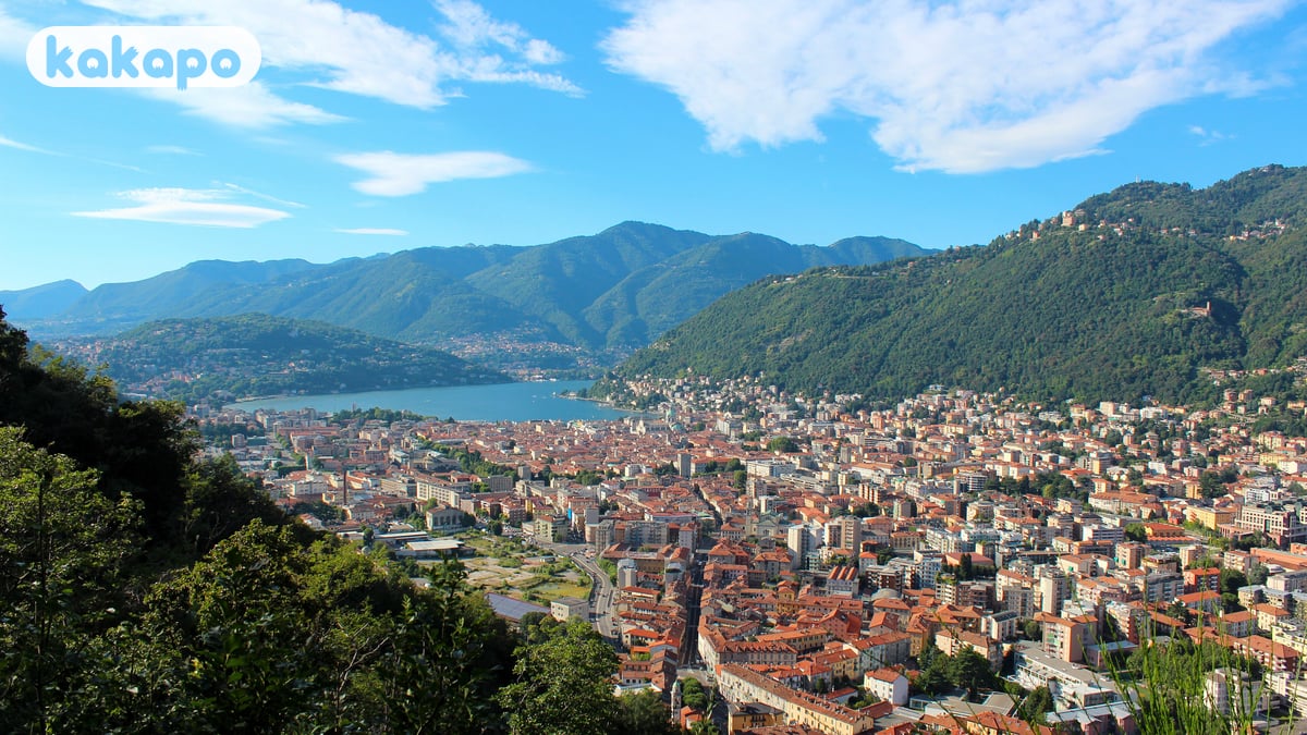 Trenes, ferris, el aeropuerto in Como, Italia — Guía de seguridad de viajes Kakapo