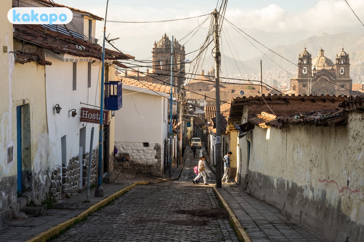 Taxis, autobuses, Uber y el aeropuerto in Cusco, Perú — Guía de seguridad de viajes Kakapo