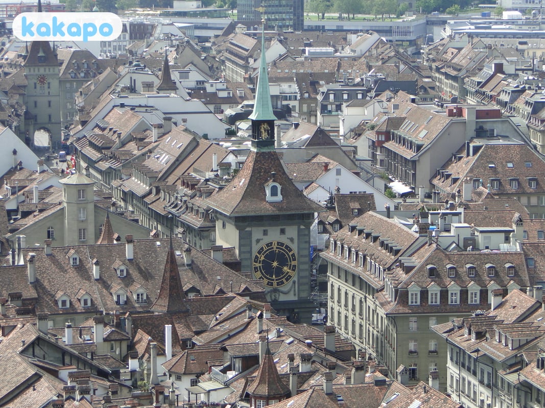 Münster Tower + Zytglogge in Bern, Switzerland — Guide de sécurité voyage Kakapo