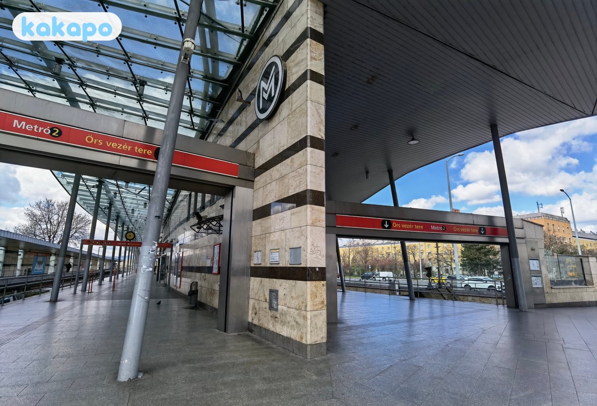 Métro, trams et le 4/6 in Budapest, Hongrie — Guide de sécurité voyage Kakapo