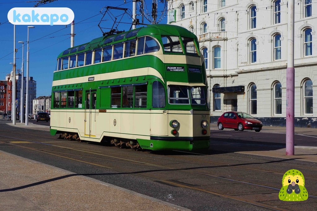 Promenade, the tram, the piers in Blackpool, United Kingdom — Kakapo travel safety guide