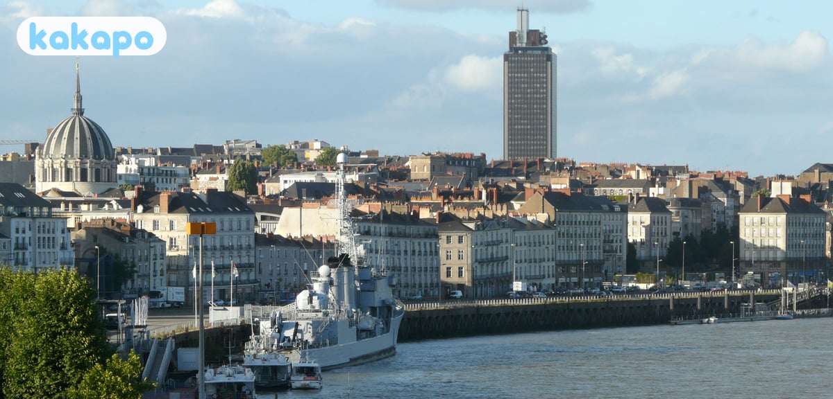 Machines de l'Île — the elephant and the carousel in Nantes, France — Kakapo travel safety guide