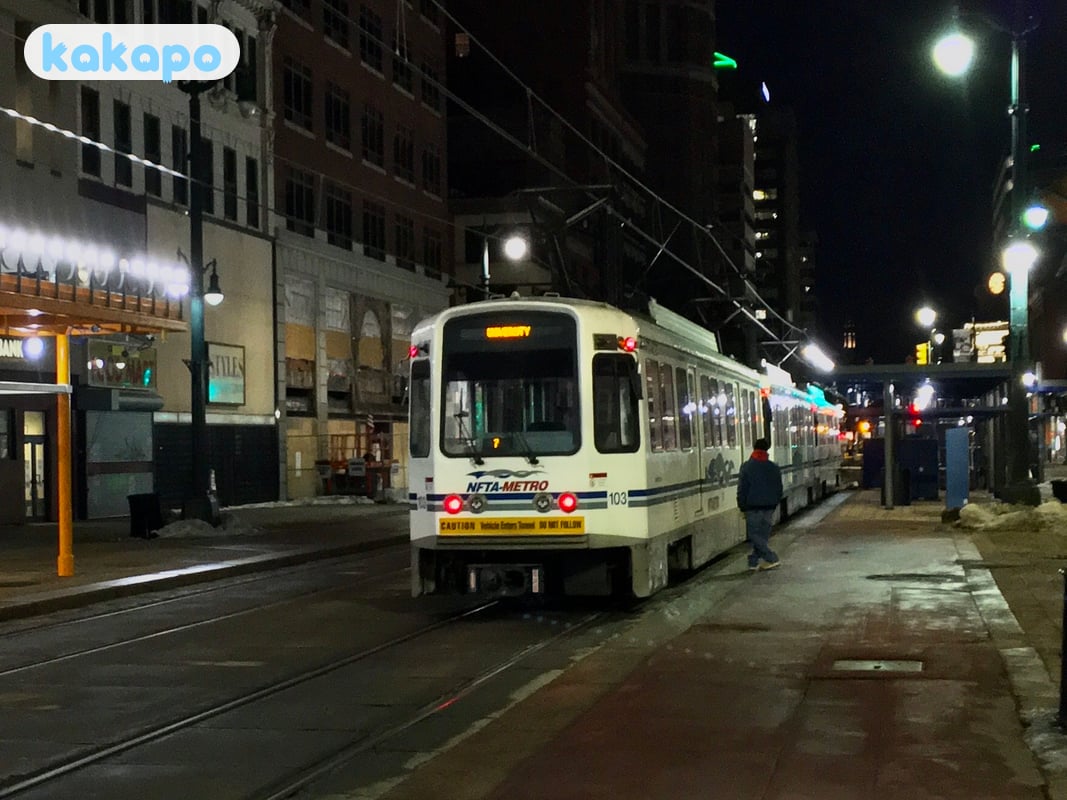 Transport — taxi, the train, day trips in York, United Kingdom — Kakapo travel safety guide