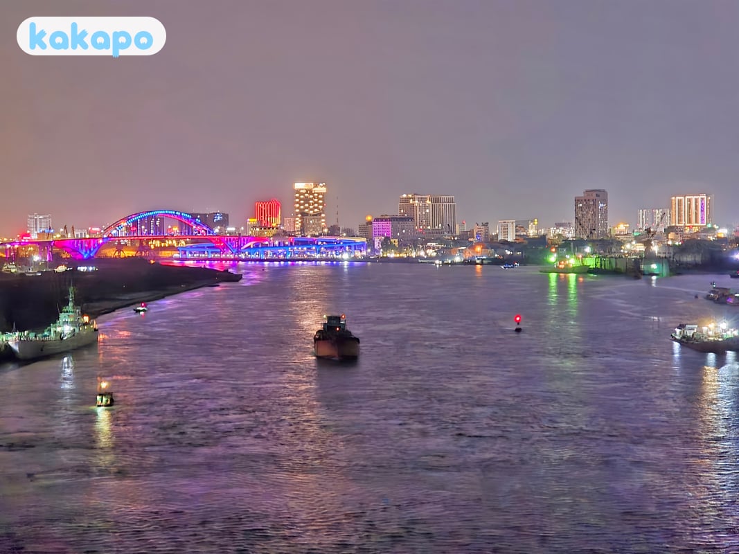 Aree — Hong Bang, Le Chan, Cat Ba in Haiphong, Vietnam — Guida sicurezza viaggi Kakapo