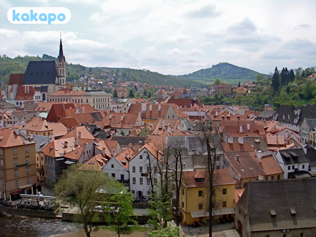 到着：プラハ、Ceské Budějovice、リンツから in Český Krumlov, チェコ — Kakapo旅行安全ガイド