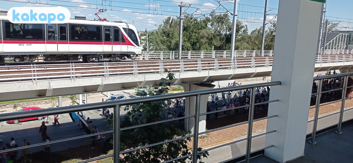 Transporte, o aeroporto in Guadalajara, México — Guia de segurança de viagem Kakapo